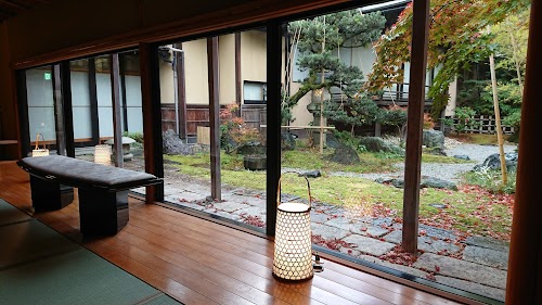 Tsuruya