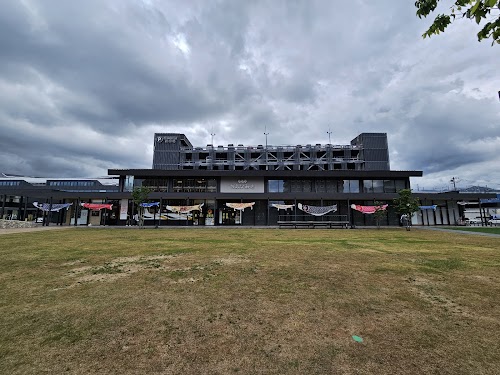 TSURUGA POLT SQUARE otta