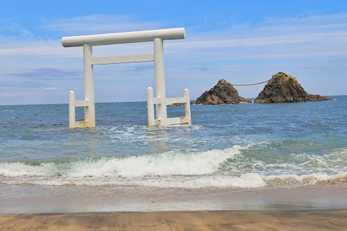 Sakurai Futamigaura's Couple Stones