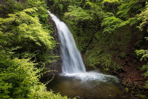  Daisennotaki Falls location image photo