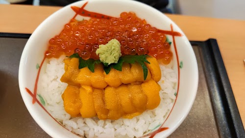 Uni Murakami Hakodate main store