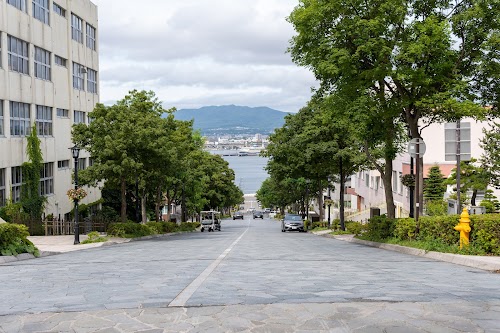 Hachiman-Zaka Slope