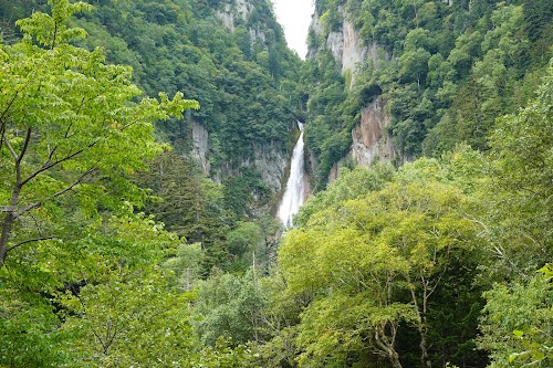 Sounkyo Gorge (beautiful canyon views)