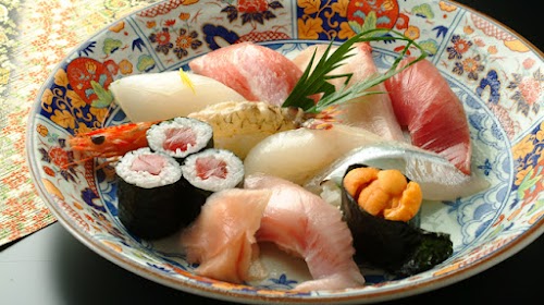 Orizuru Sushi Restaurant