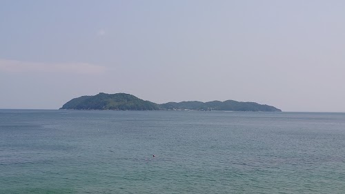 Nu Island