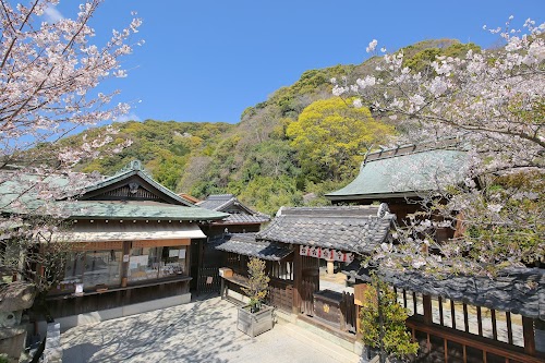 Kitano Tenman Shrine