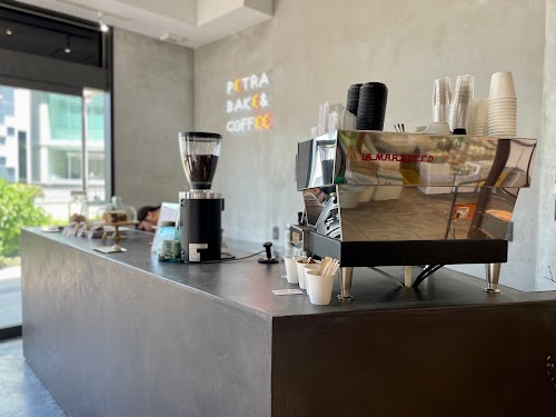 PETRA BAKE&COFFEE