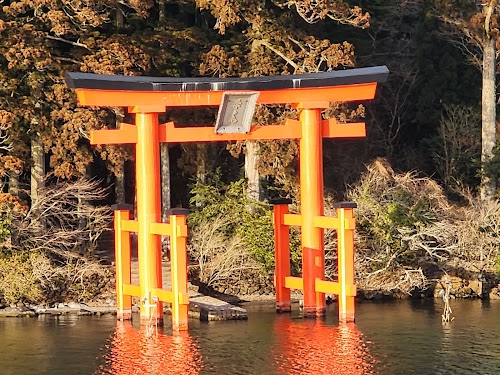 Hakone Shrine