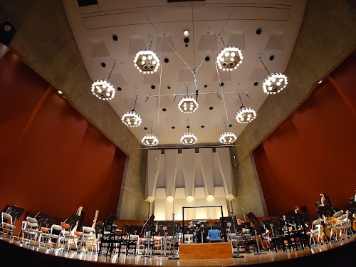  KUMAMOTO PREFECTURAL THEATER location image photo