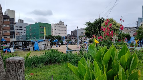 Haginochaya Minami Park( Sankaku Triangle Park )