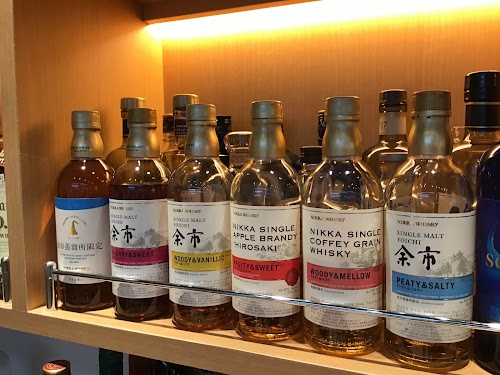 BAR “ Museum of Alcoholic Beverages “ in Osaka Metro Minamimorimachi Station