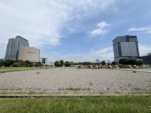 Naniwa-no-Miya-Ato Park (Naniwanomiya Palace Site Park)