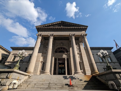  Osaka Prefectural Nakanoshima Library location image photo