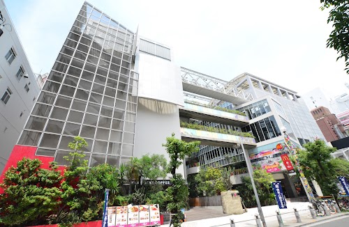  Shinsaibashi Big Step location image photo