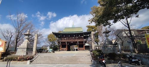 Ishikiri Jinja Sando, West side approach for Tsurugiya Shrine
