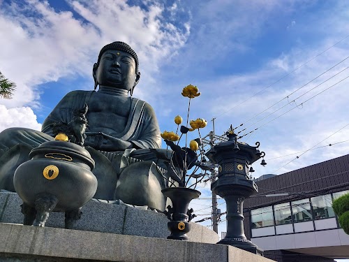 Ishikiri Daibutsu