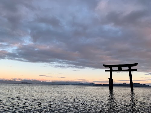 Shirahige Shrine