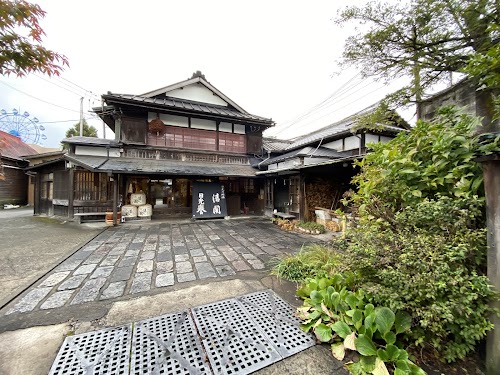Watanabe Sahei Sake Shop