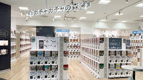 Gachagacha no Mori Olinas Kinshicho Store (Capsule toy specialty store)