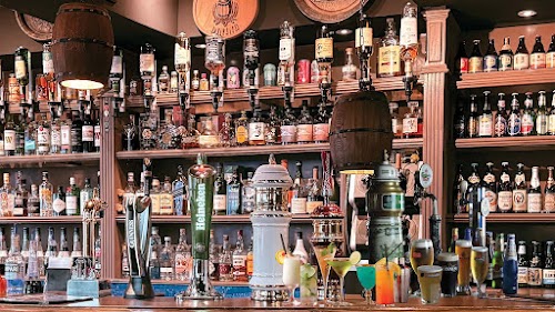 新宿クラフトビール&ダイニングPUBLIC HOUSE