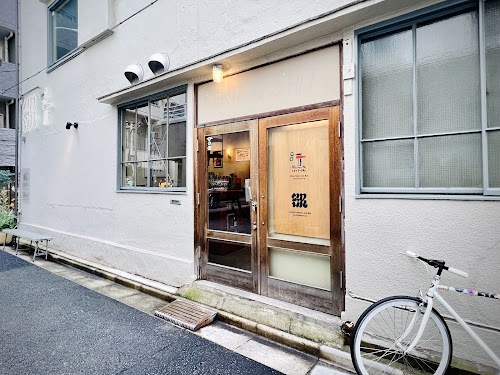  SR Coffee Roaster & Bar location image photo