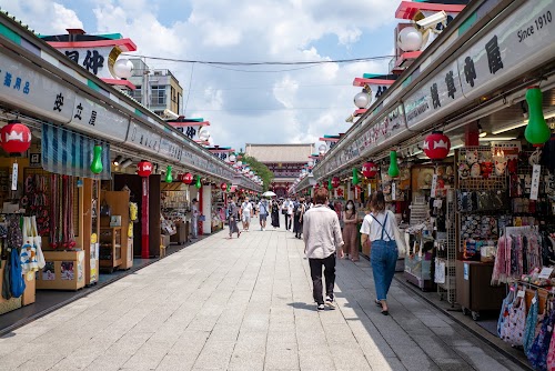  Nakamise Shopping Street location image photo