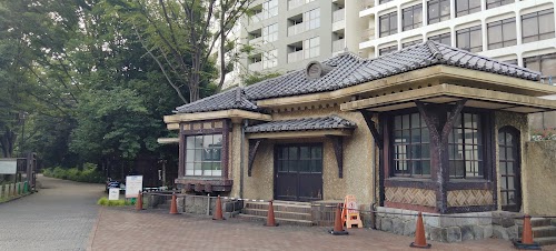 旧大木戸門衛所