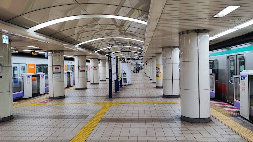  Mitsukoshimae Station location image photo
