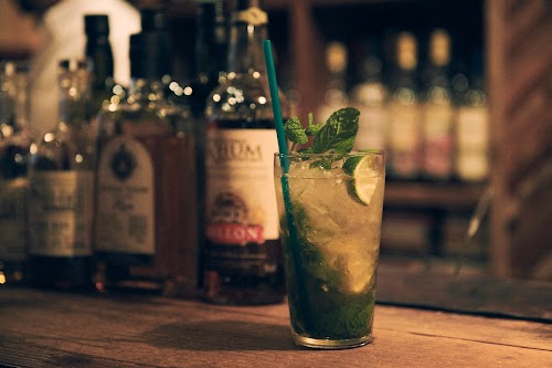 SCREWDRIVER