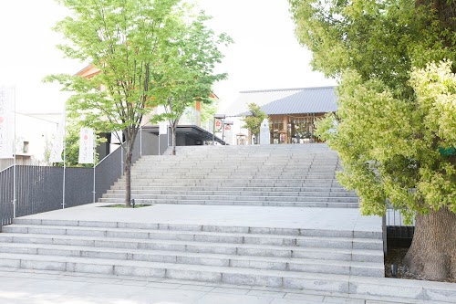  Akagi Shrine location image photo