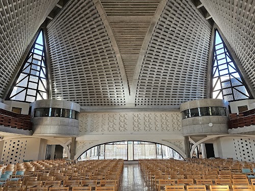Yodobashi Church