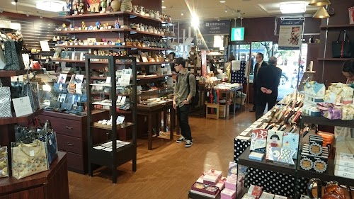  Books Sanseido Jinbocho Main Branch location image photo