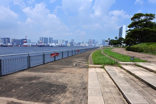 Shiokaze Park
