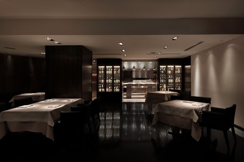  Narisawa location image photo