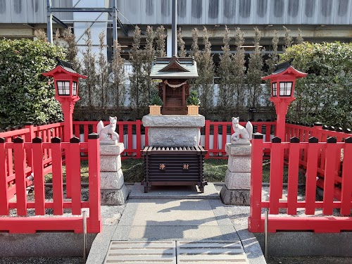 Aqua City Odaiba Shrine