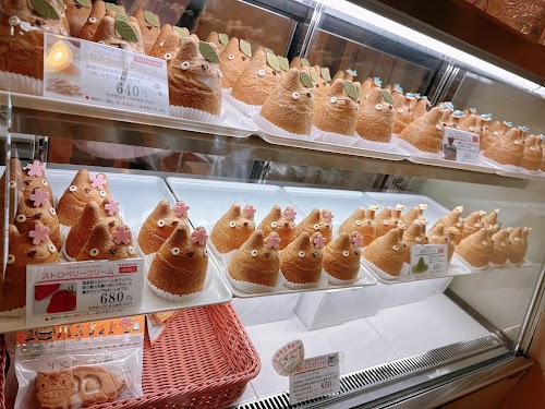 Shirohage's Cream Puff Factory