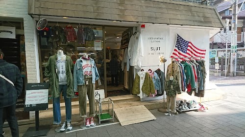 SLUT