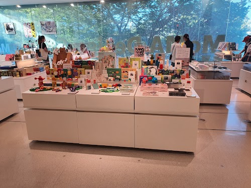 MoMA Design Store Omotesando