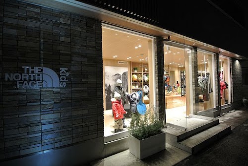 The North Face Kids Harajuku Shop