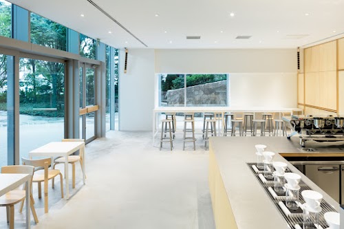 Blue Bottle Coffee - Roppongi Cafe