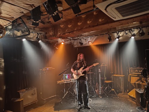 Shimokitazawa THREE