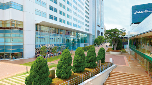 Shinjuku Southern Terrace