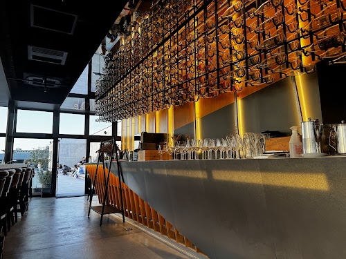 The Dragonfly Bar ザ ドラゴンフライ バー