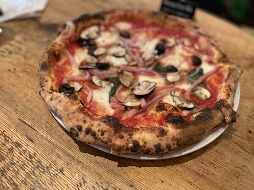 pizzeria napoletana CANTERA