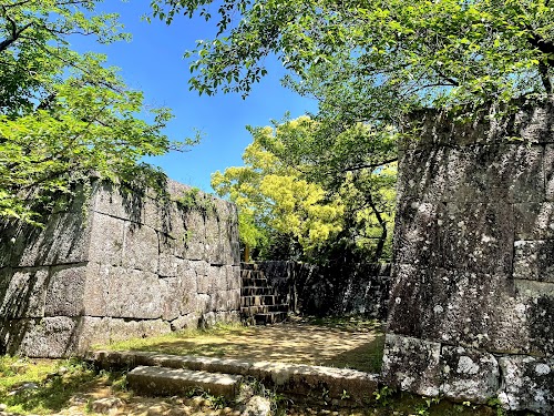 Shingū Castle Ruins